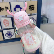 Kids Cartoon Antler Water Bottle with Straw, Lid & Carry Strap - green sticker, 501-600ml